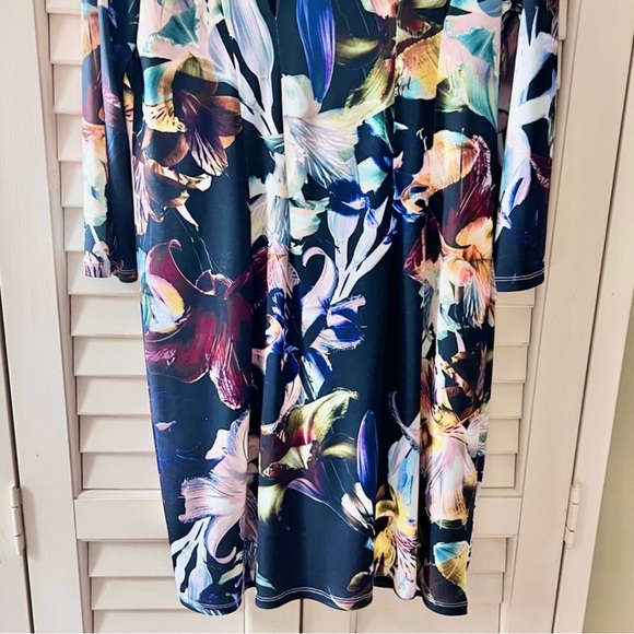 Women’s Size Large Catherine Malandrino Dark Floral Pleated Midi Dress - Picture 6 of 12